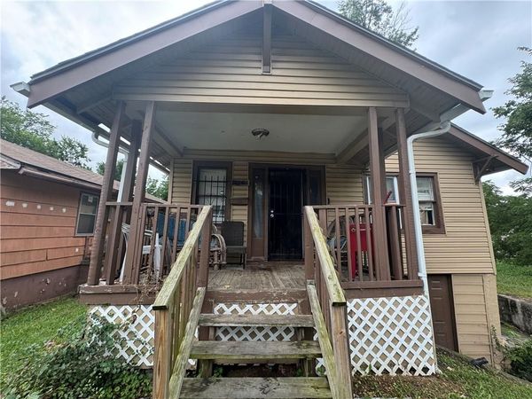 3503 E 67 Street, Kansas City, MO 64132