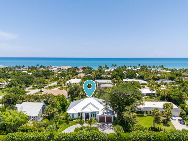 736 Norfolk Pine Lane, Vero Beach, FL 32963