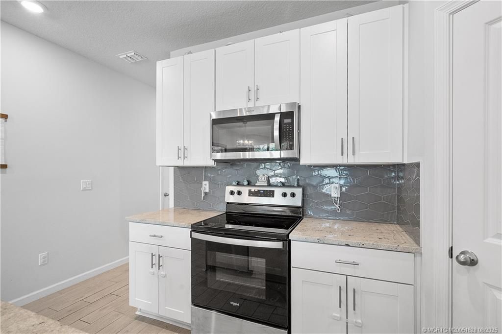 341 SE Halifax Lane, Stuart, FL 34994 Photo