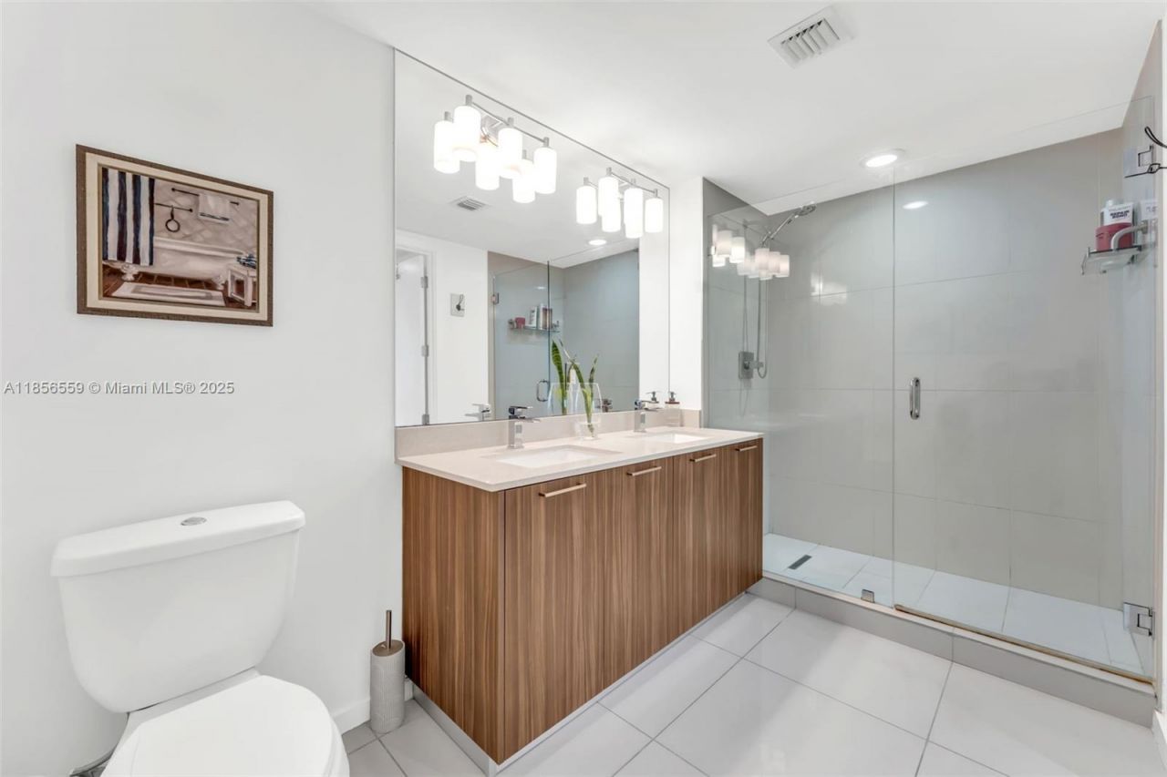 5252 NW 85th Ave, Unit 1103, Doral, FL 33166 Photo