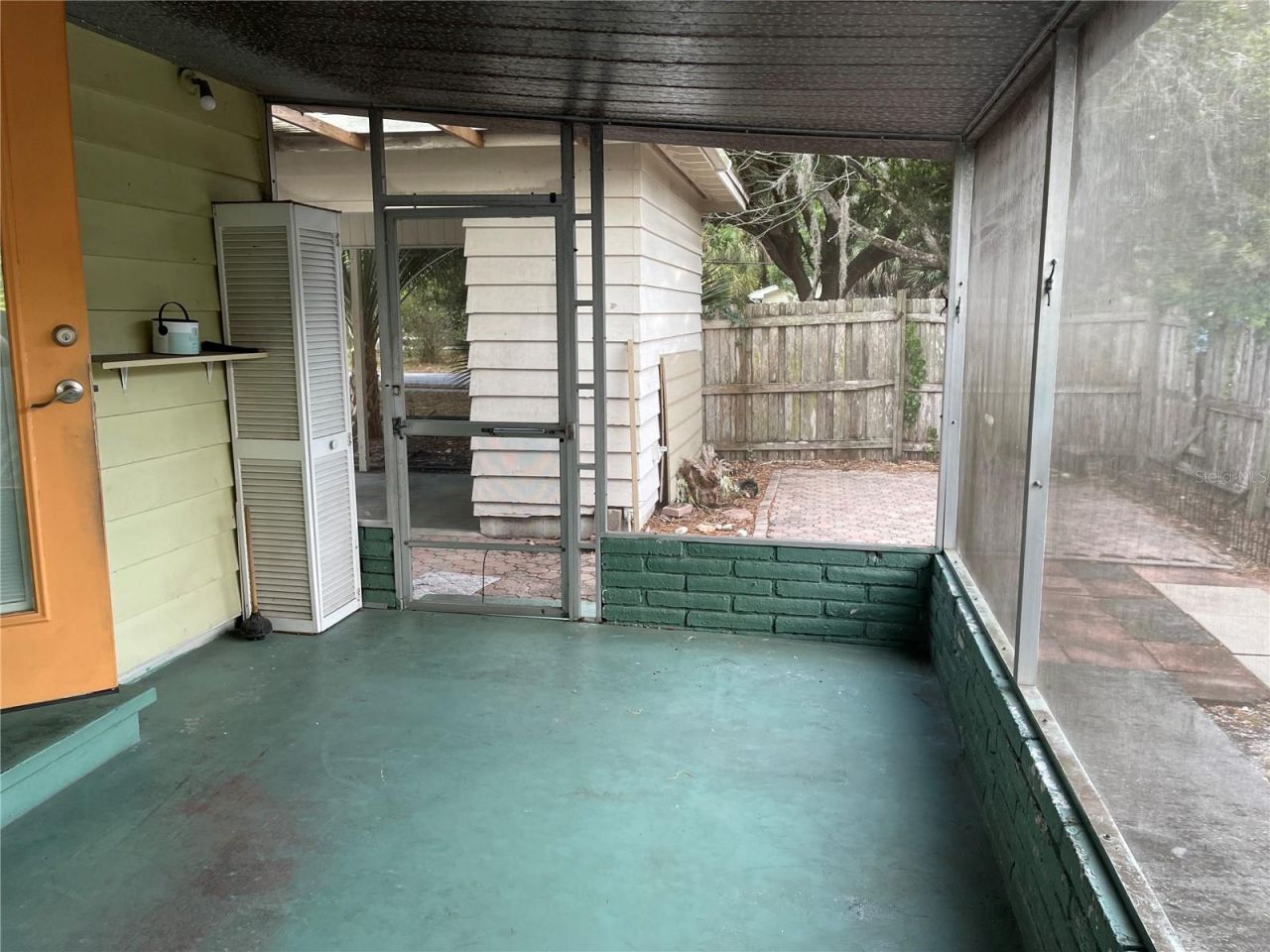 2415 Pelican Drive, Sarasota, FL 34237 Photo