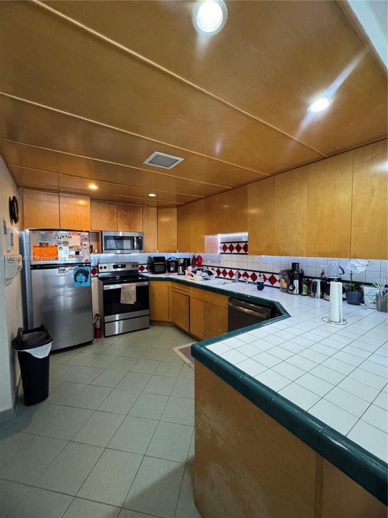 6445 SW 116th Pl, Unit A, Miami, FL 33173 Photo