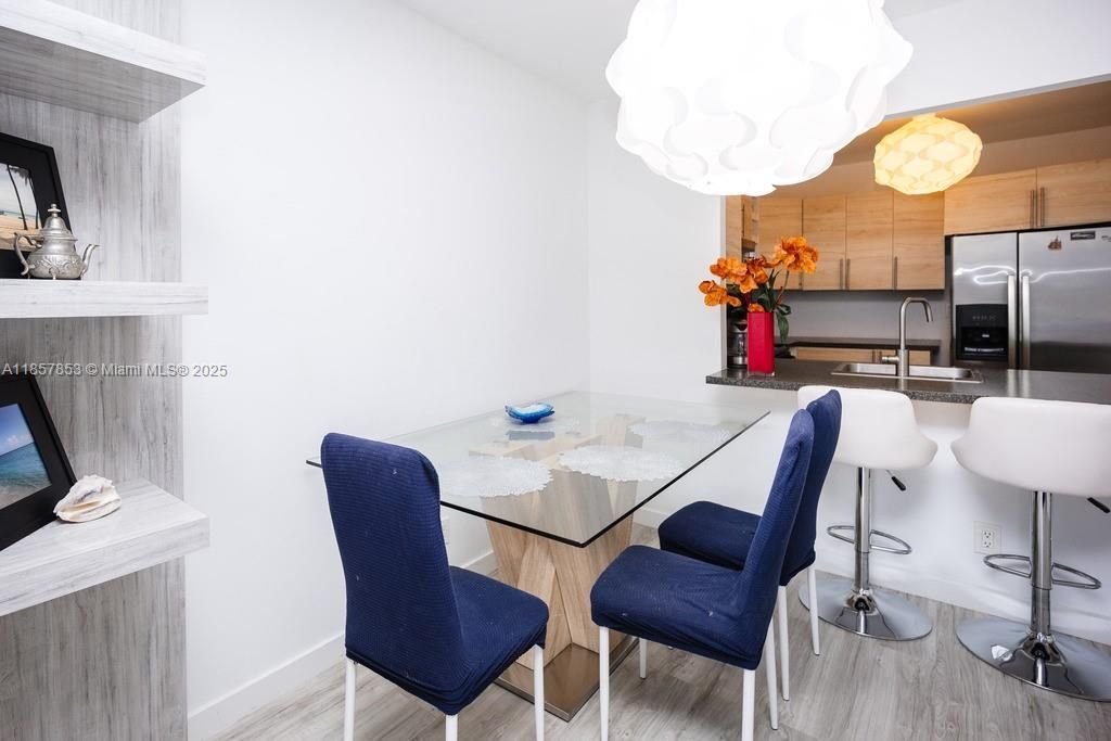 501 Three Islands Blvd, Unit 117, Hallandale Beach, FL 33009 Photo