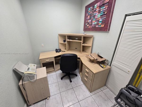 2031 NW 22nd St, Pompano Beach, FL 33069