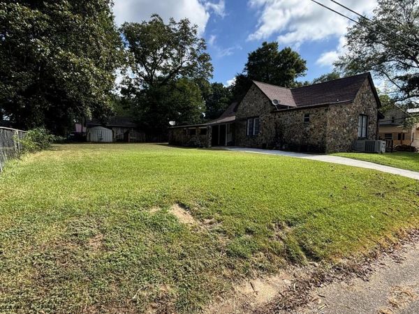 313 Garfield Street, New Albany, MS 38652