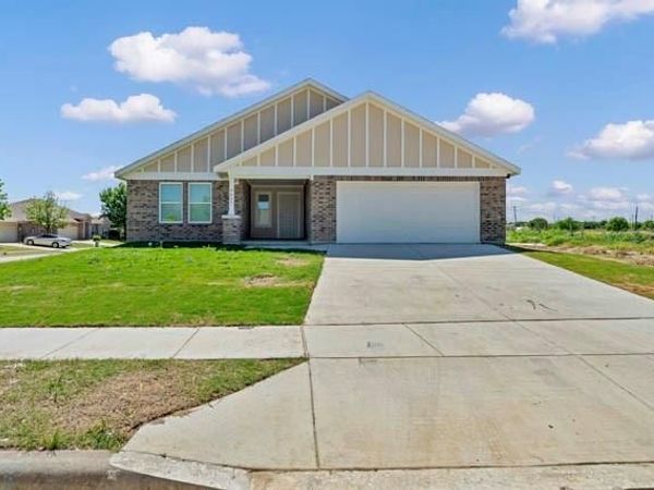 4037 Bonita Springs Drive, Fort Worth, TX 76123