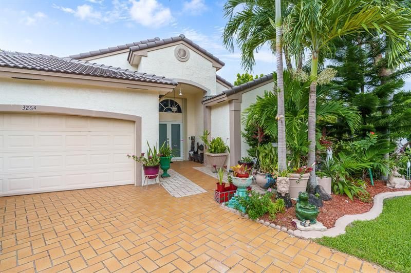 3264 NW 22nd Avenue, Oakland Park, FL 33309 Photo