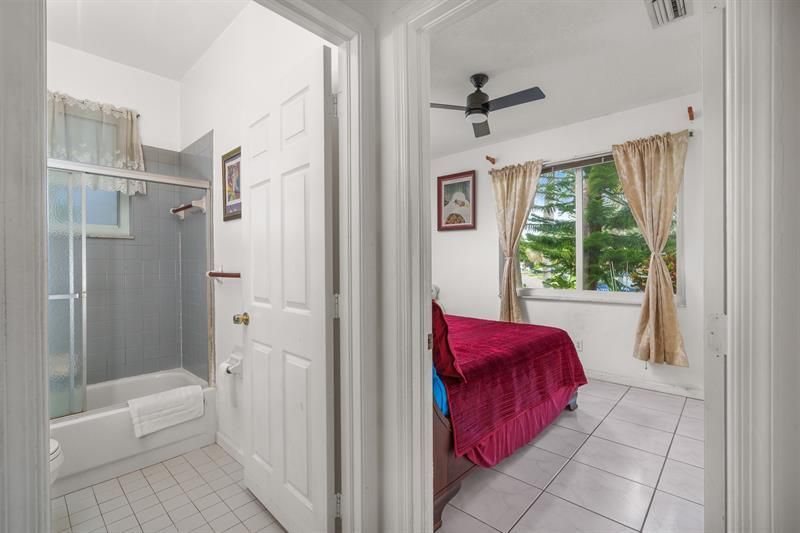 3264 NW 22nd Avenue, Oakland Park, FL 33309 Photo