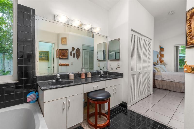 3264 NW 22nd Avenue, Oakland Park, FL 33309 Photo