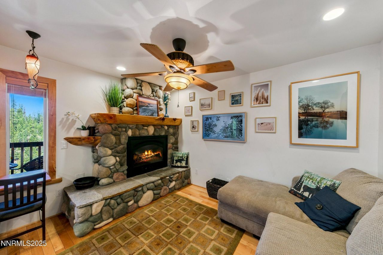 771 N Bowl Lane, Unit B, Stateline, NV 89449 Photo