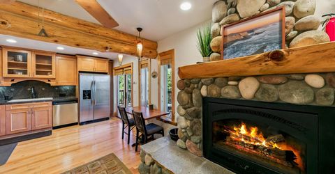 771 N Bowl Lane, Unit B, Stateline, NV 89449 Photo