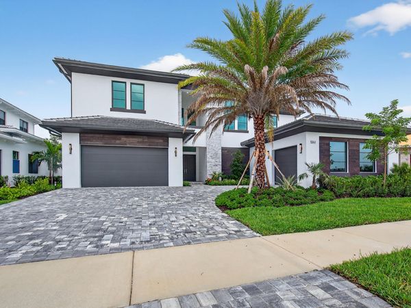 9144 Coral Isles Circle, Palm Beach Gardens, FL 33412
