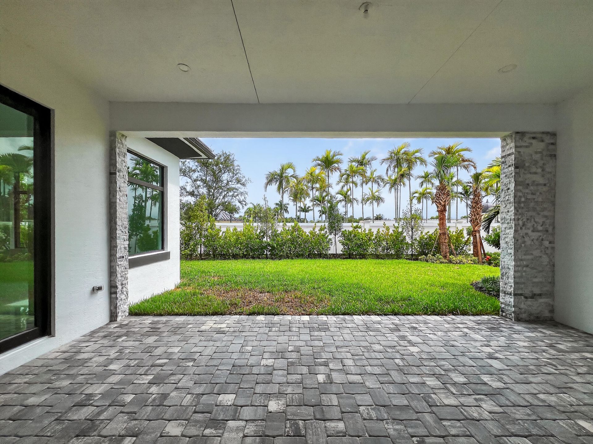 9144 Coral Isles Circle, Palm Beach Gardens, FL 33412 Photo
