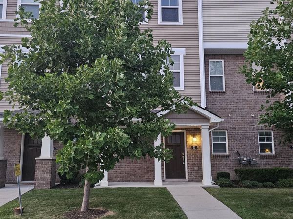 2500 Normandy, Unit 72, Royal Oak, MI 48073