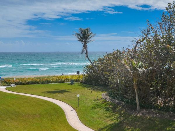 2780 S Ocean Boulevard, Unit 306, Palm Beach, FL 33480