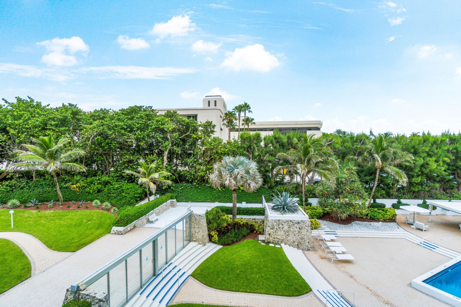 2780 S Ocean Boulevard, Unit 306, Palm Beach, FL 33480 Photo