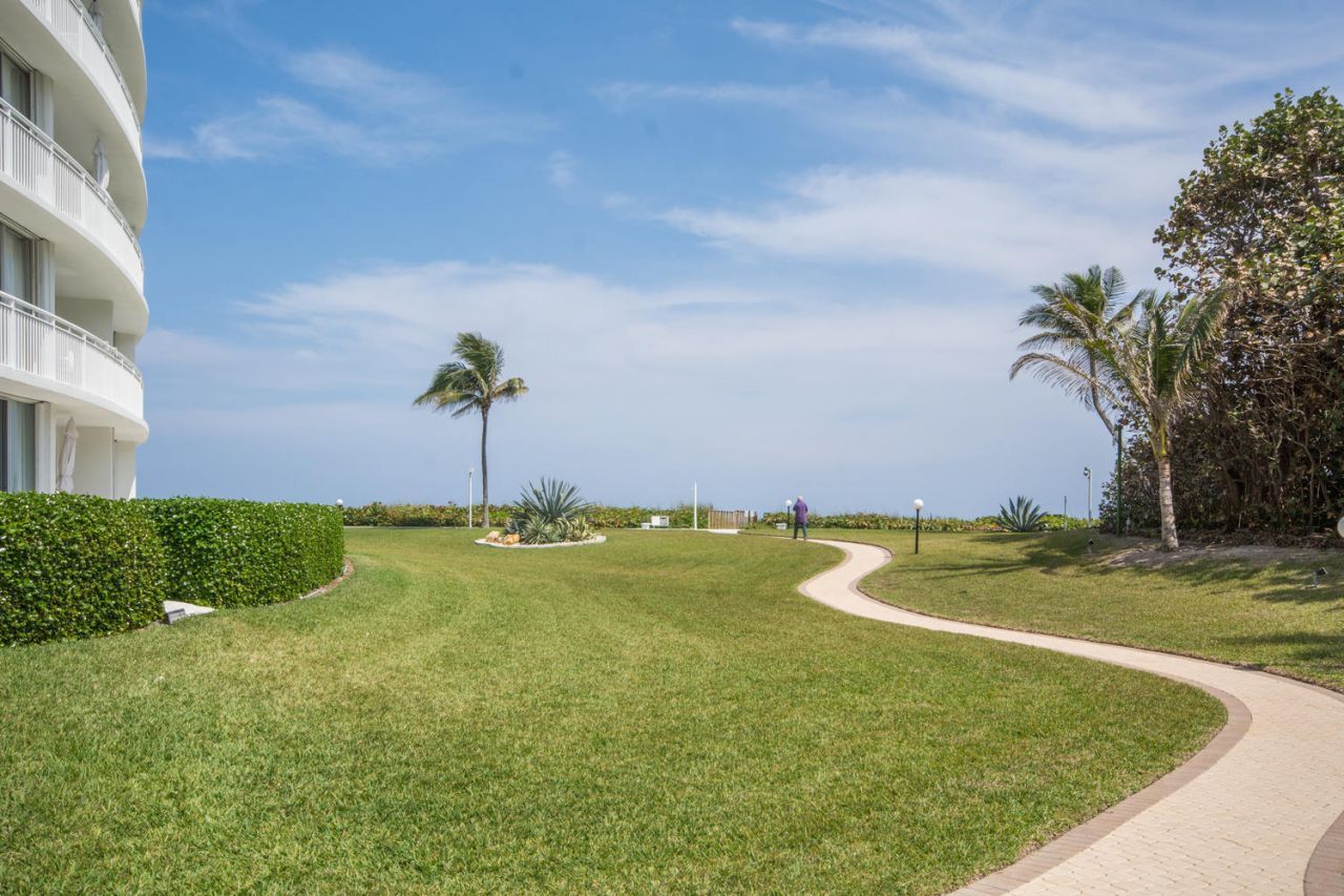 2780 S Ocean Boulevard, Unit 306, Palm Beach, FL 33480 Photo