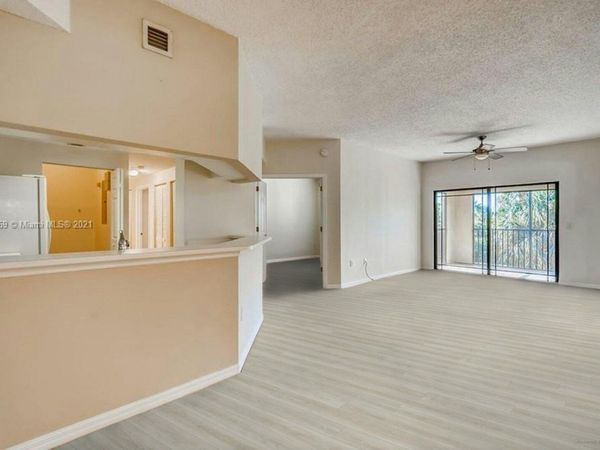 3018 Alcazar Place, Unit 103, Palm Beach Gardens, FL 33410