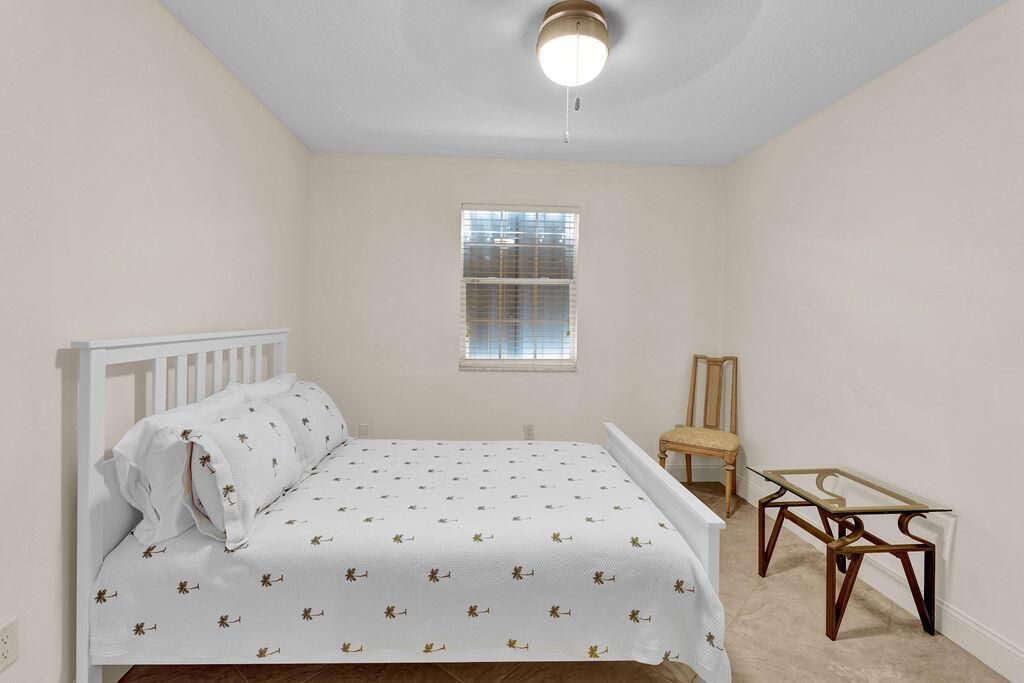 121 Waterside Drive, Hypoluxo, FL 33462 Photo