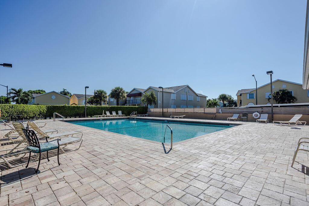 121 Waterside Drive, Hypoluxo, FL 33462 Photo