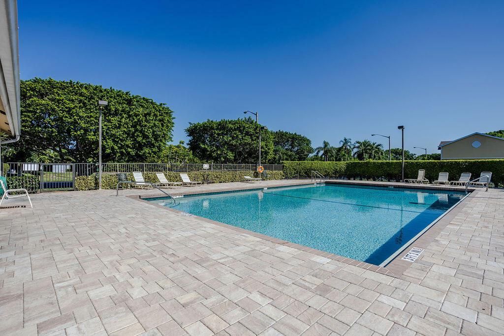 121 Waterside Drive, Hypoluxo, FL 33462 Photo