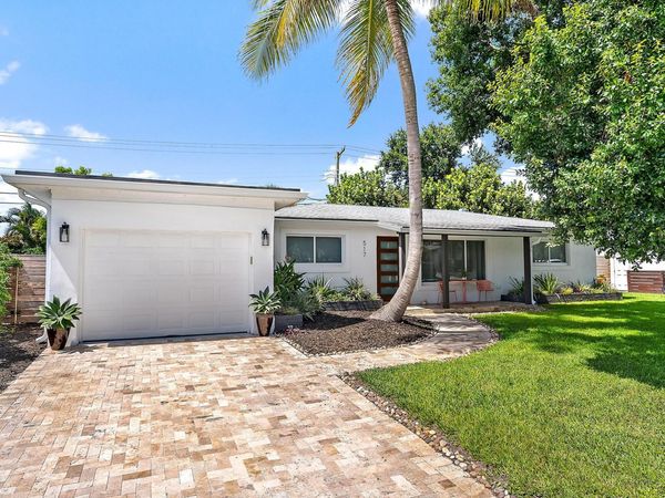 517 Gulf Road, North Palm Beach, FL 33408