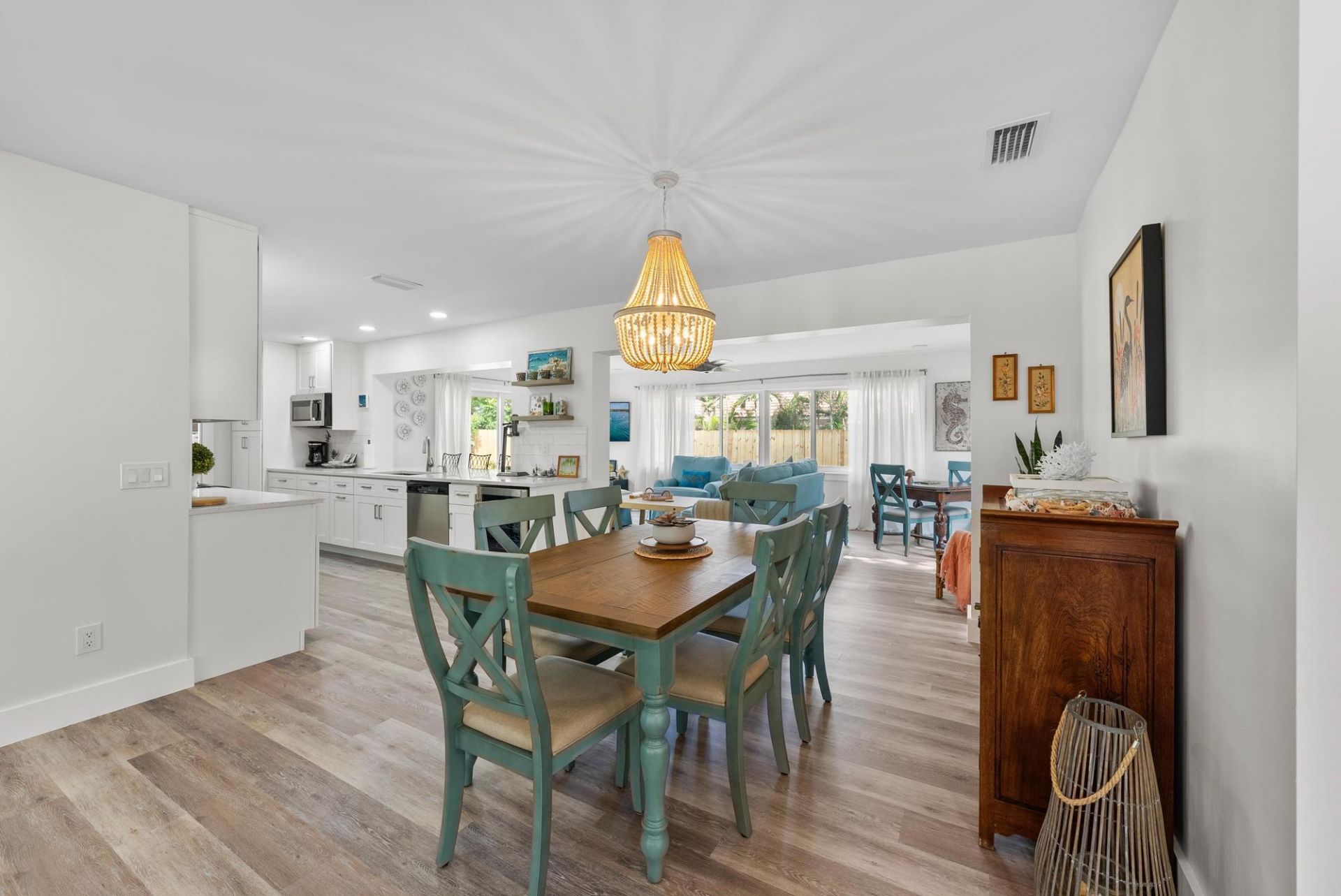 517 Gulf Road, North Palm Beach, FL 33408 Photo