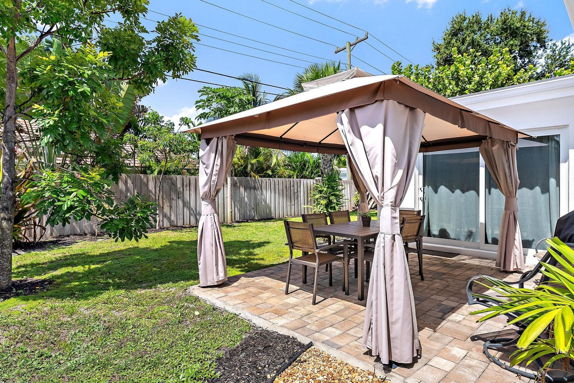 517 Gulf Road, North Palm Beach, FL 33408 Photo