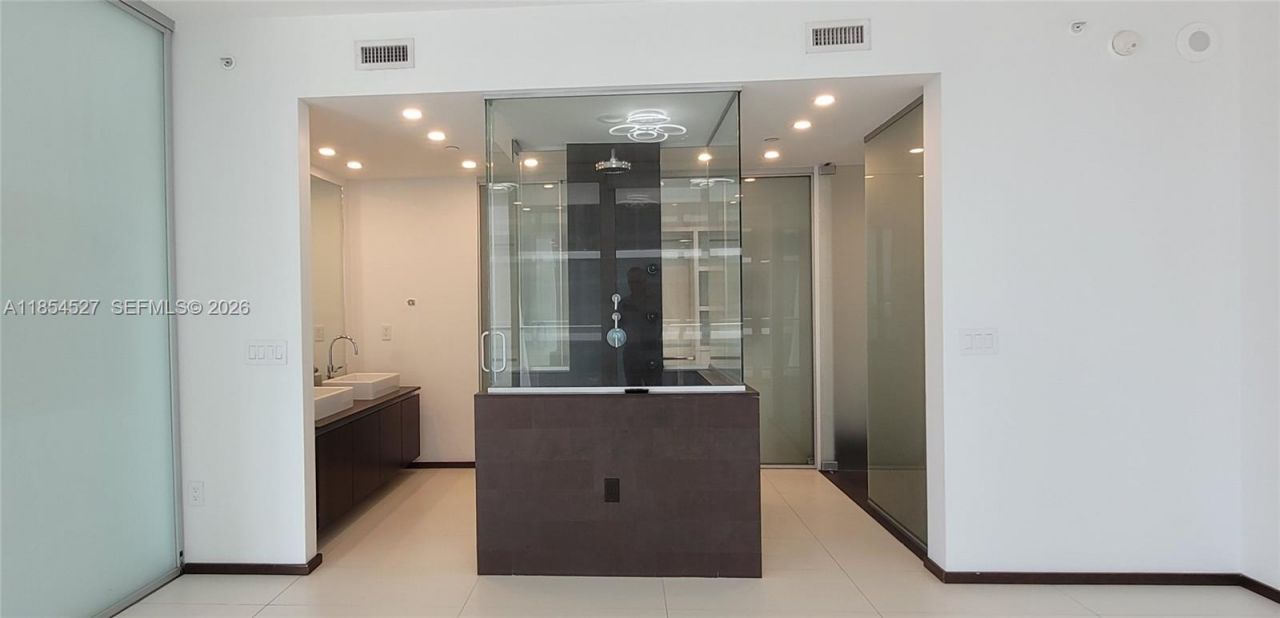 1040 Biscayne Blvd, Unit 3508, Miami, FL 33132 Photo