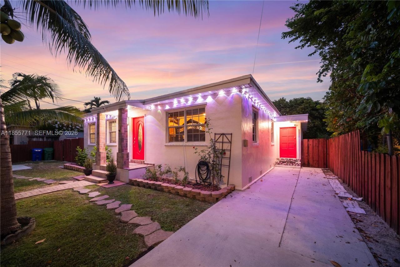 3715 SW 29th St, Miami, FL 33134 Photo