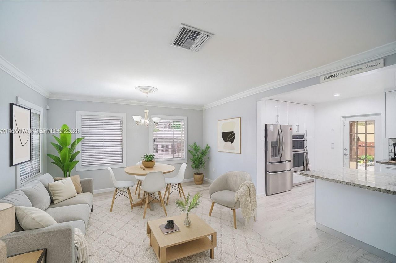 3715 SW 29th St, Miami, FL 33134 Photo