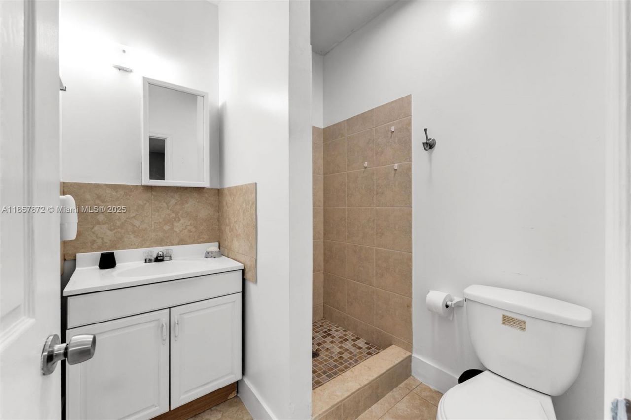 1730 SW 102nd Ave, Miami, FL 33165 Photo