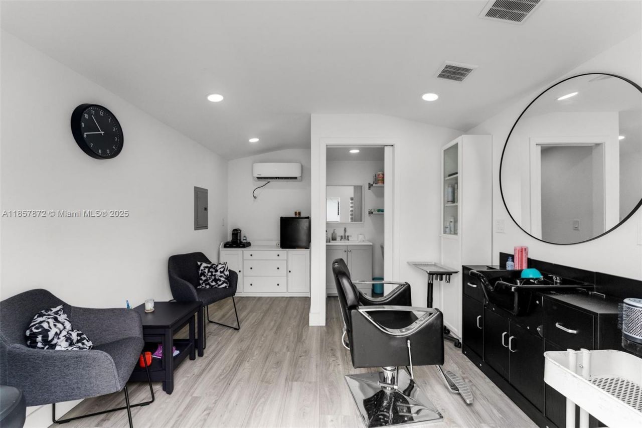 1730 SW 102nd Ave, Miami, FL 33165 Photo