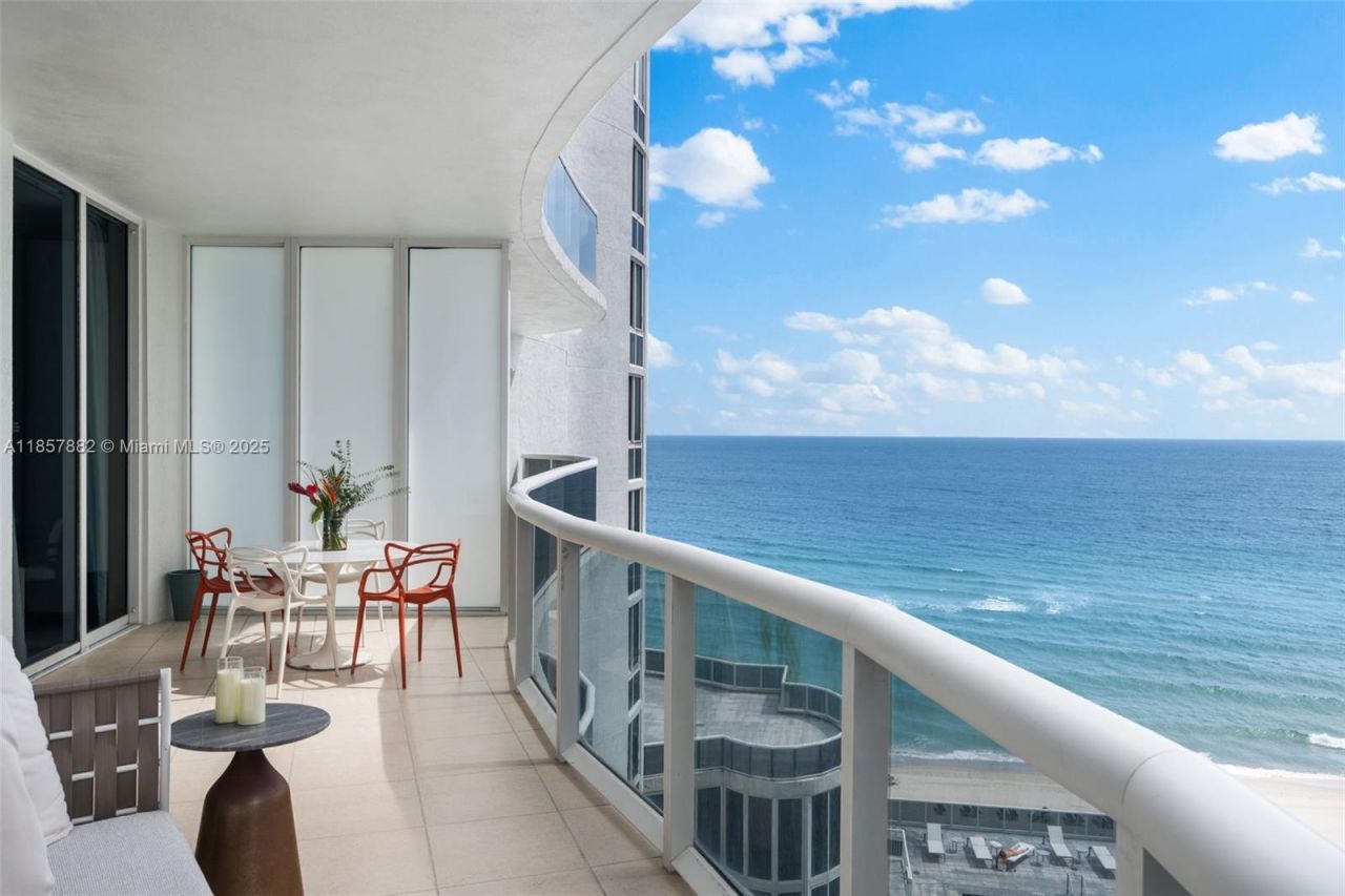 16001 Collins Ave, Unit 907, Sunny Isles Beach, FL 33160 Photo