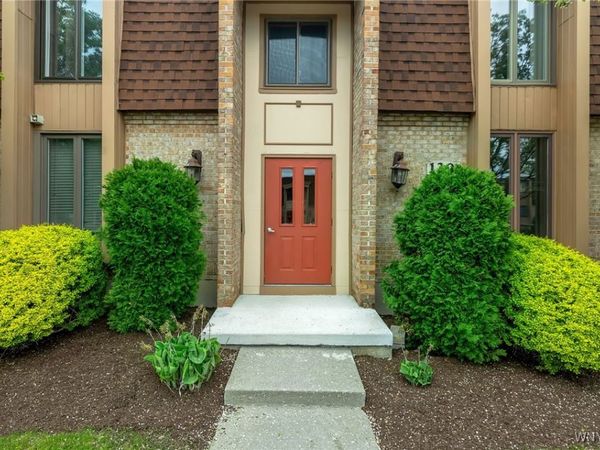 130 Groton Drive, Unit 4, Buffalo, NY 14228