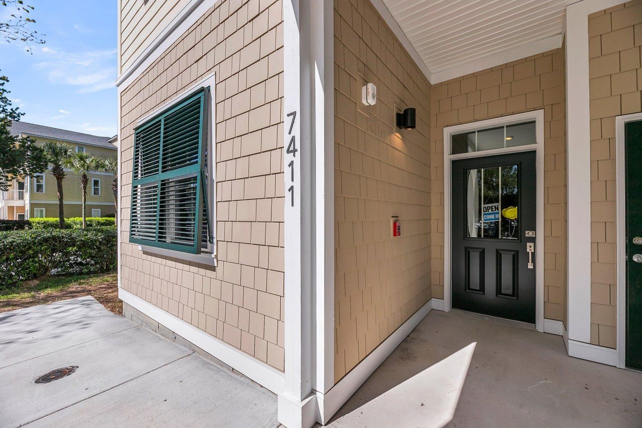 7611 Indigo Palms Way Photo 26