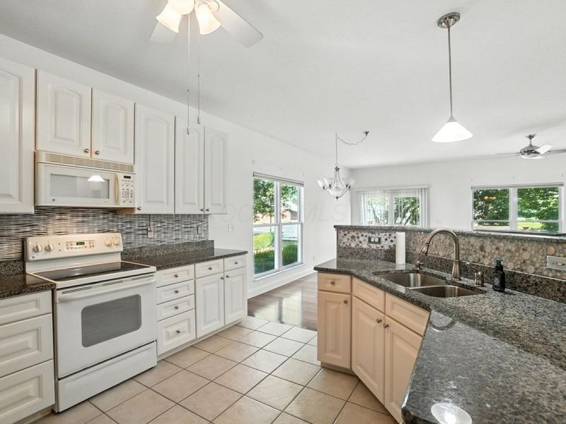 3022 Crabapple Place, Unit 4, Grove City, OH 43123 Photo 17