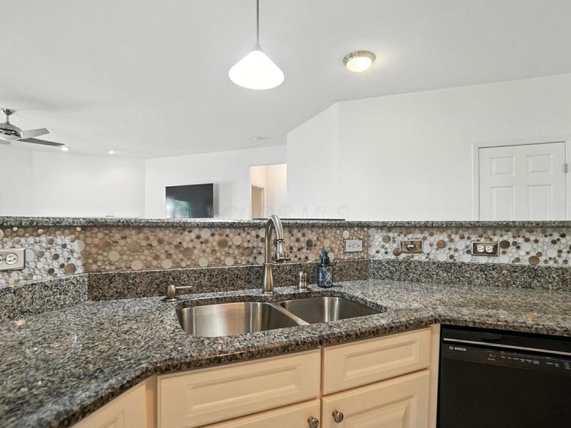 3022 Crabapple Place, Unit 4, Grove City, OH 43123 Photo 18