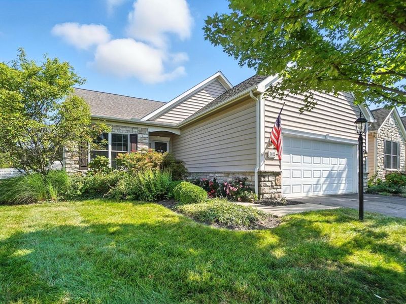 3022 Crabapple Place, Unit 4, Grove City, OH 43123 Photo 3