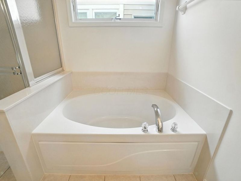 3022 Crabapple Place, Unit 4, Grove City, OH 43123 Photo 32