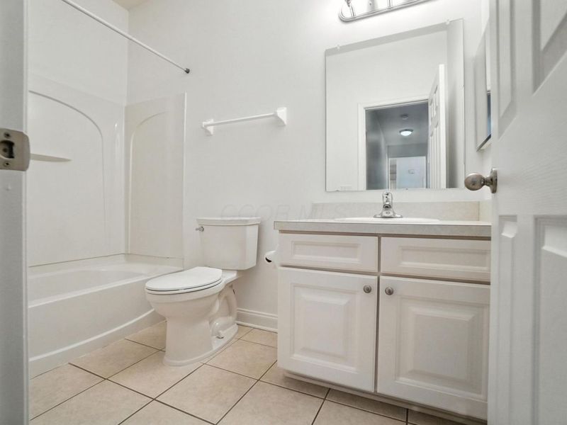 3022 Crabapple Place, Unit 4, Grove City, OH 43123 Photo 39