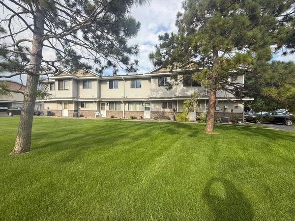 8458 S Pond Trail, Champlin, MN 55316