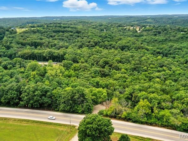 12323 State Route 21, De Soto, MO 63020