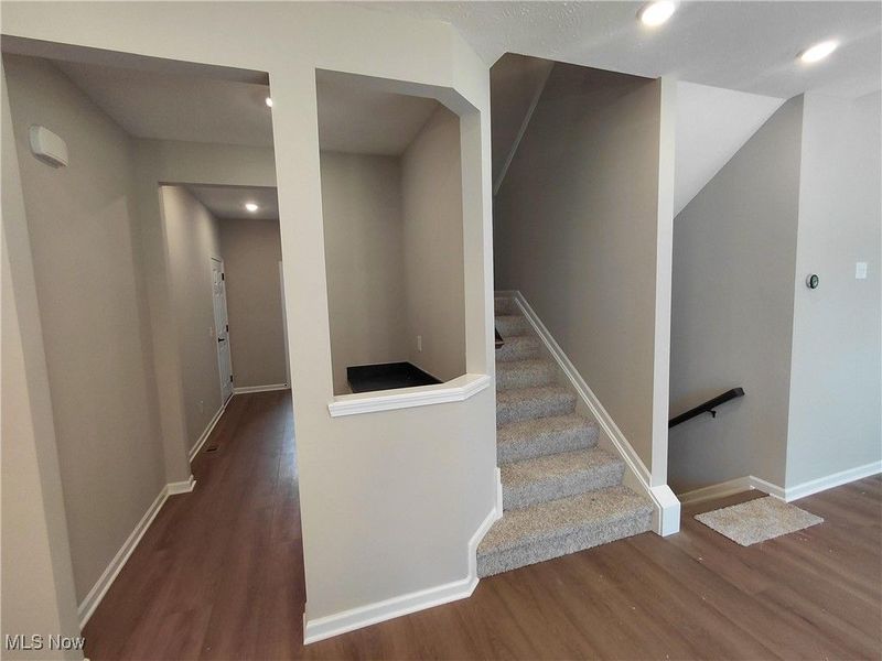 3831 Golden Wood Way, Green, OH 44685 Photo 6