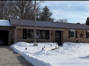 109 SYCAMORE DRIVE, MOUNT HOLLY SPRINGS, PA 17065