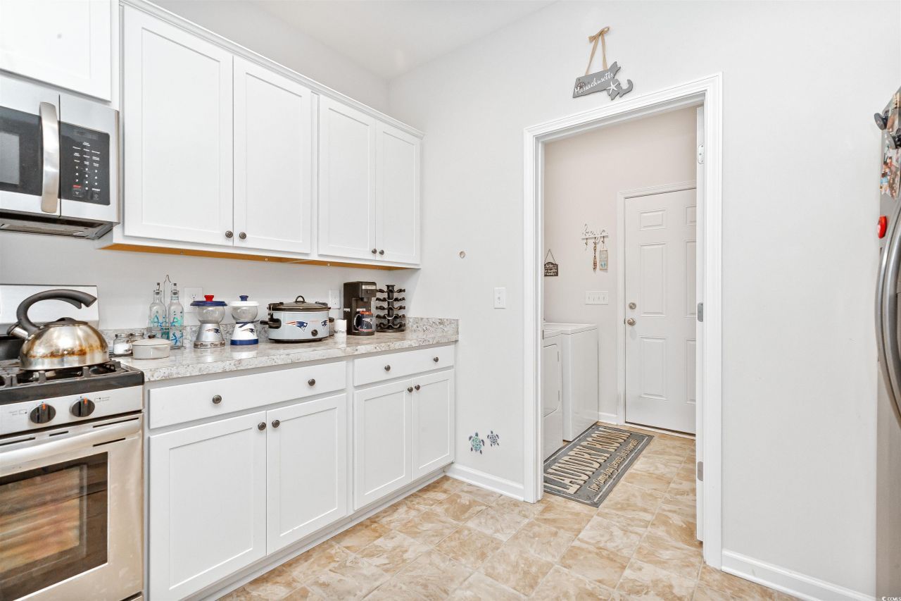 840 Windsor Rose Dr. Photo 15