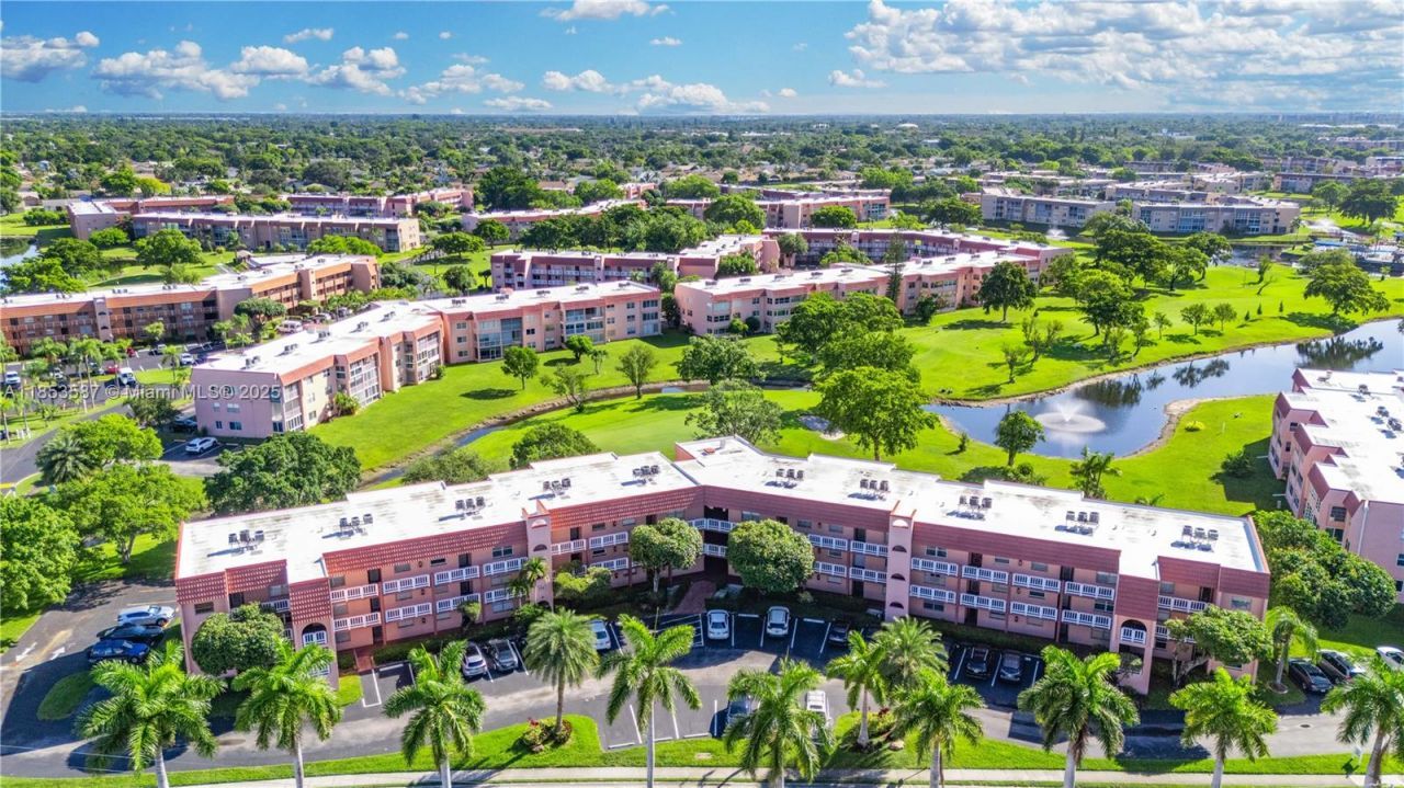 9461 Sunrise Lakes Blvd, Unit 207, Sunrise, FL 33322 Photo