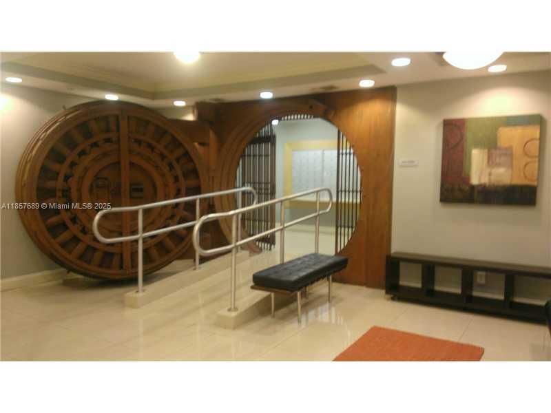 111 E Flagler St, Unit 1007, Miami, FL 33131 Photo