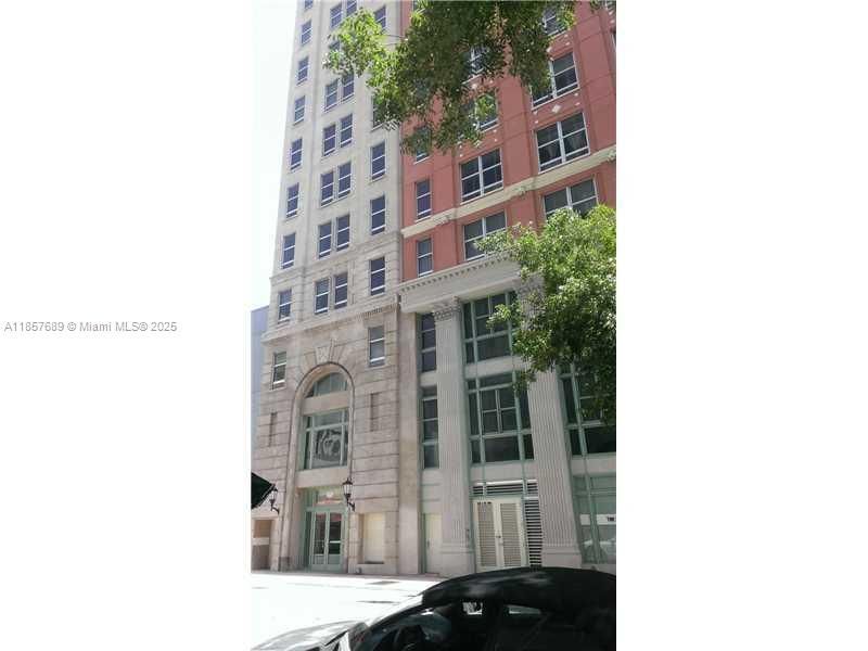 111 E Flagler St, Unit 1007, Miami, FL 33131 Photo