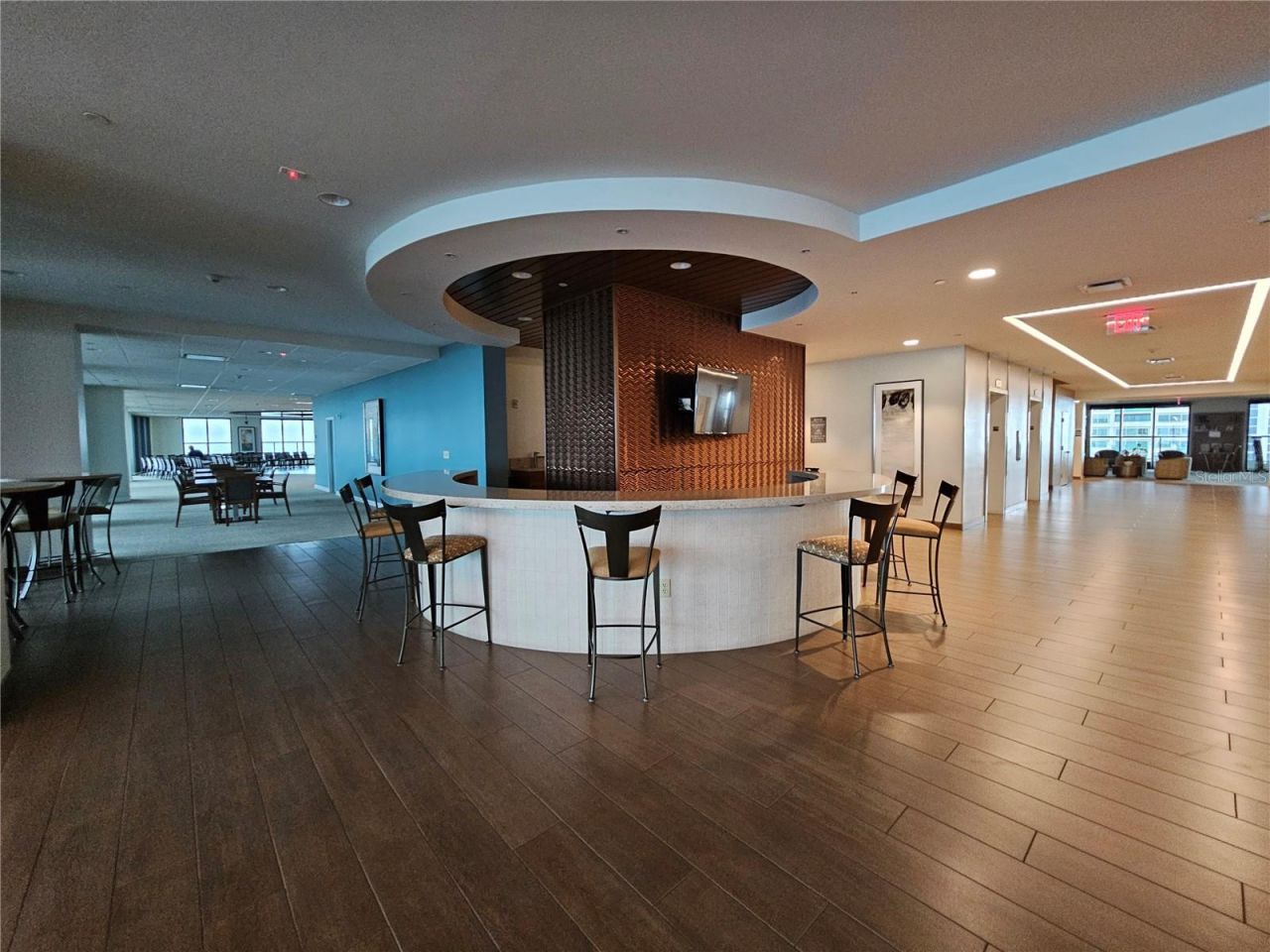 1 Beach Drive Se, Unit 911, Saint Petersburg, FL 33701 Photo